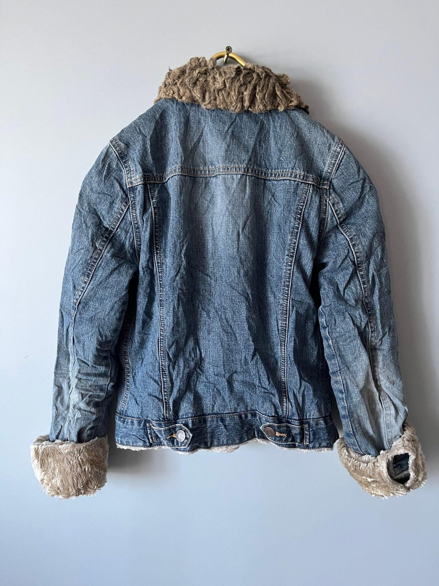 denim jacket - shoplifts