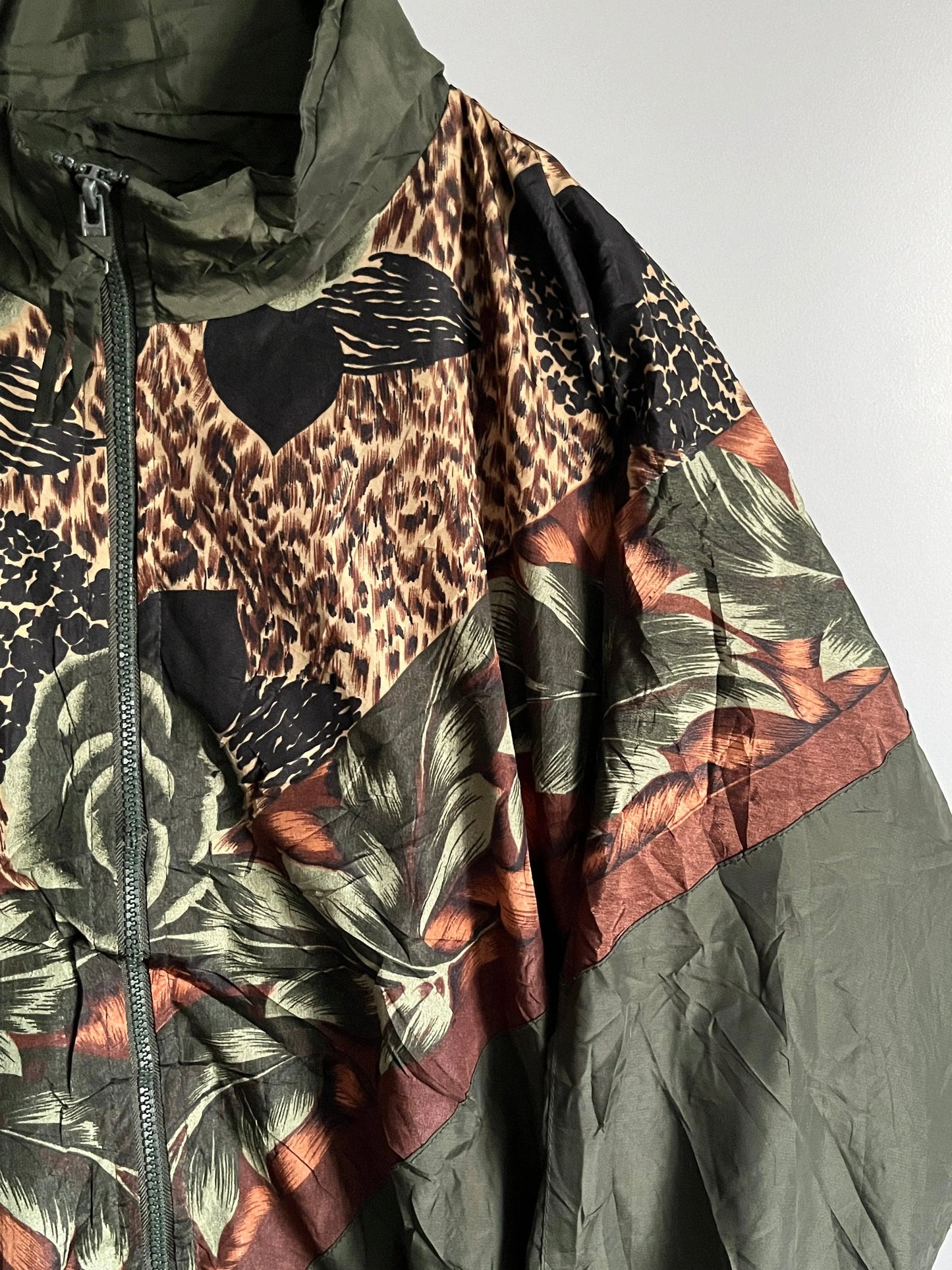 vintage 90's crazy windbreaker - shoplifts