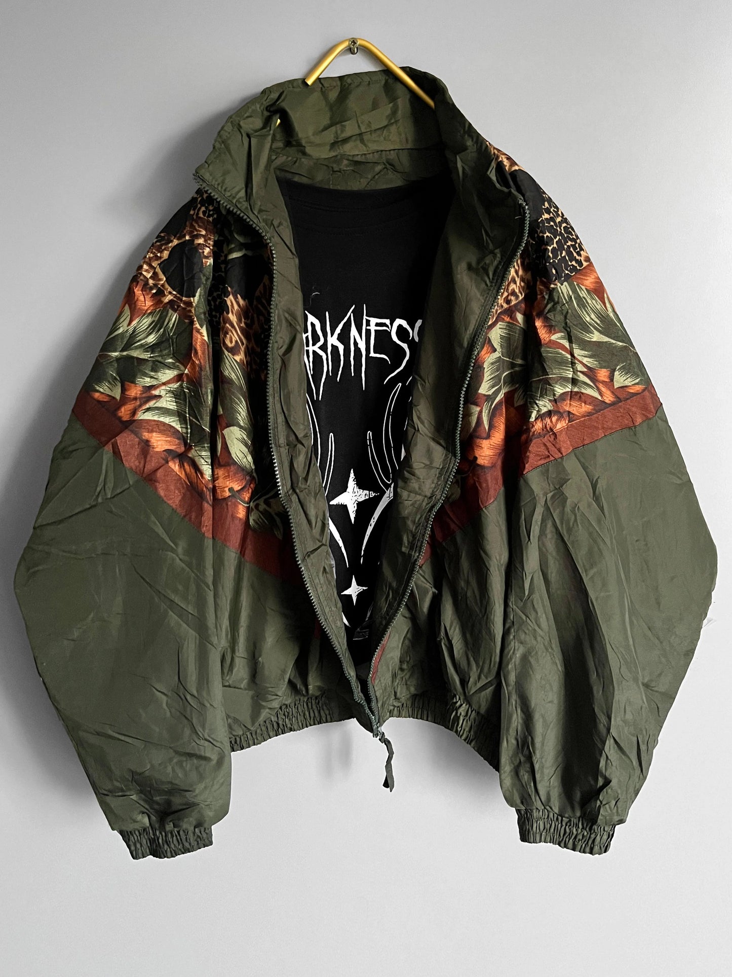 vintage 90's crazy windbreaker - shoplifts