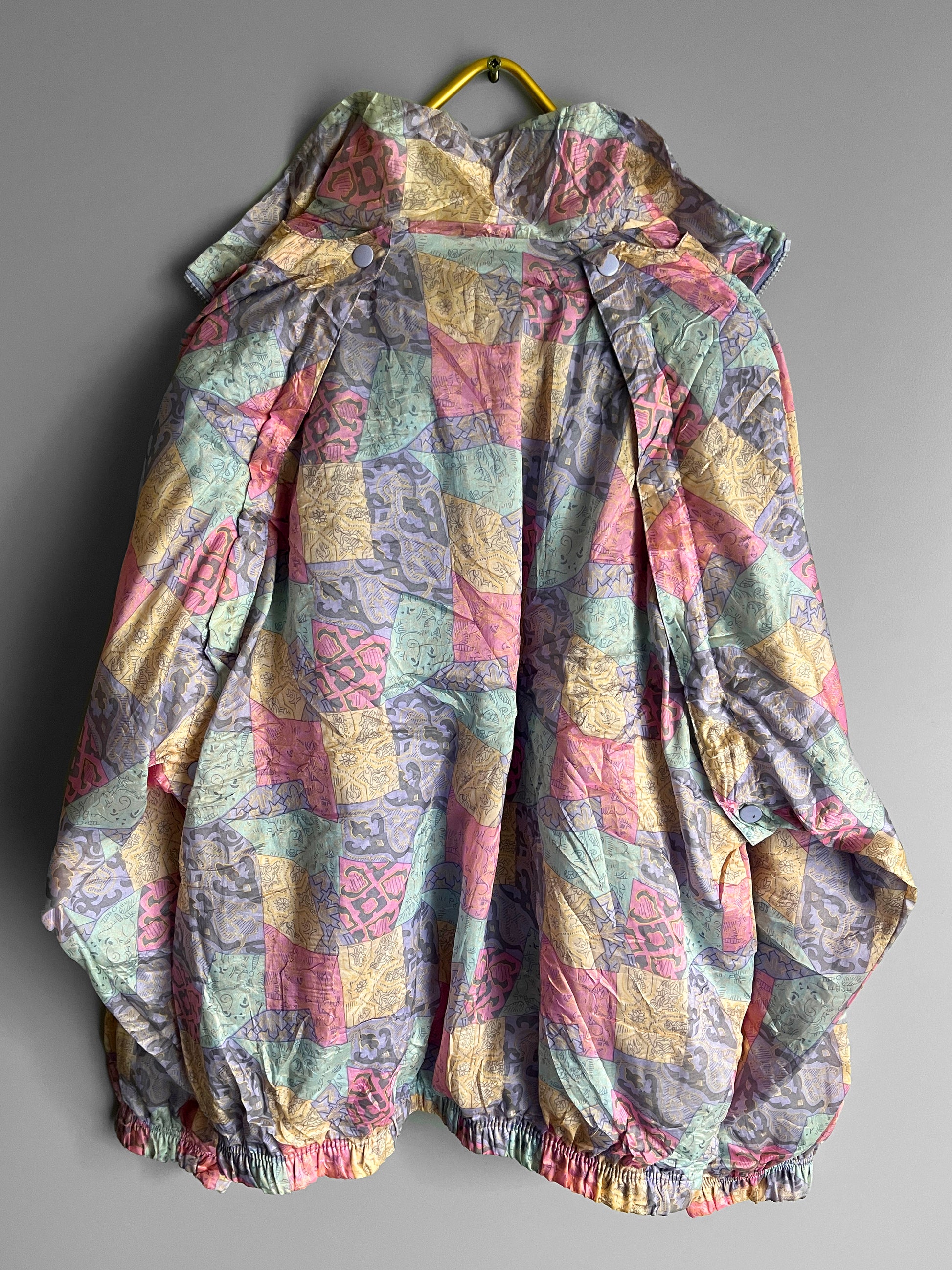 Windbreaker Vintage Jacket Colourful - Shoplifts