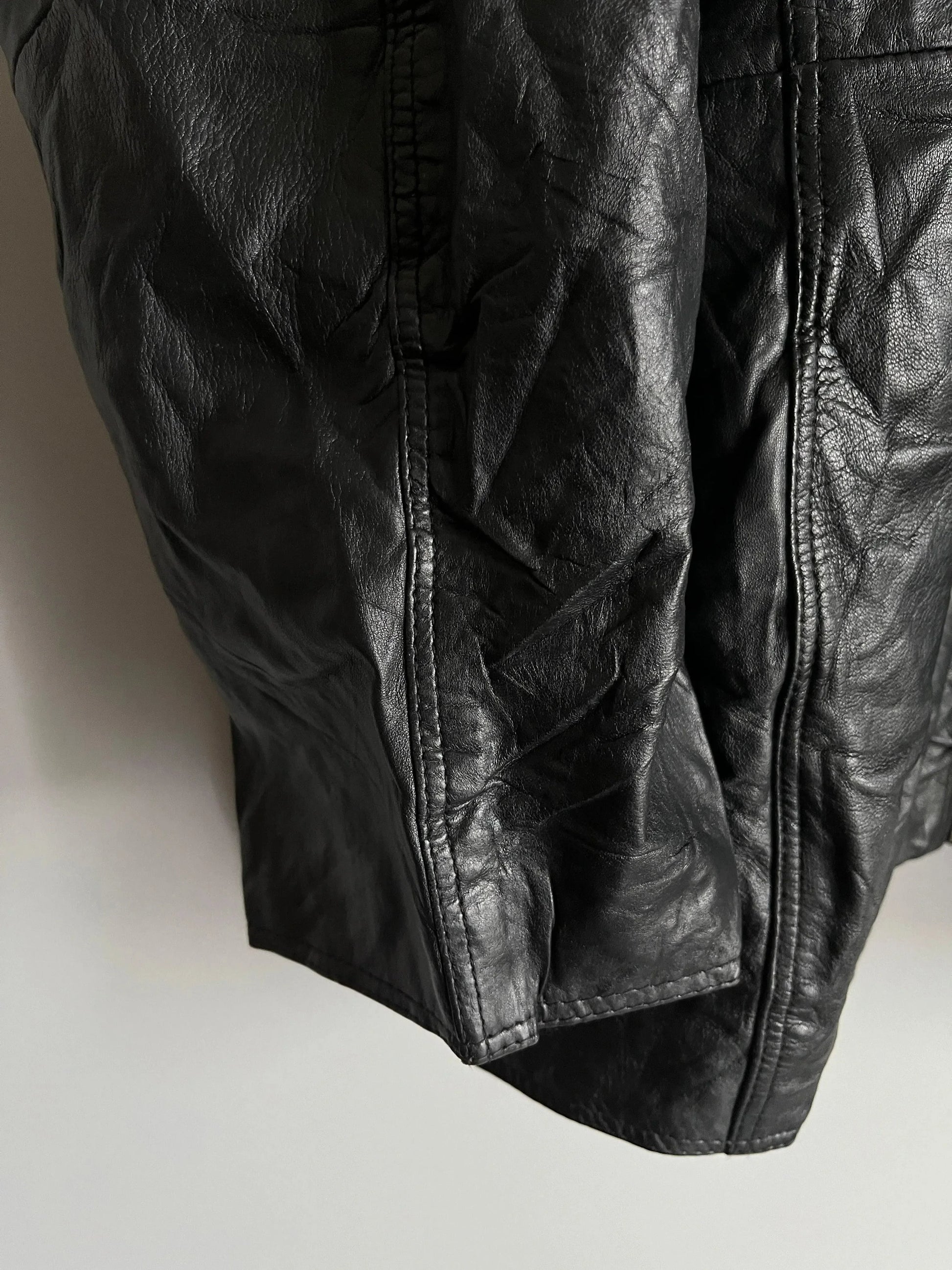 Giacca Elegante Nera in Vera Pelle y2k - Shoplifts