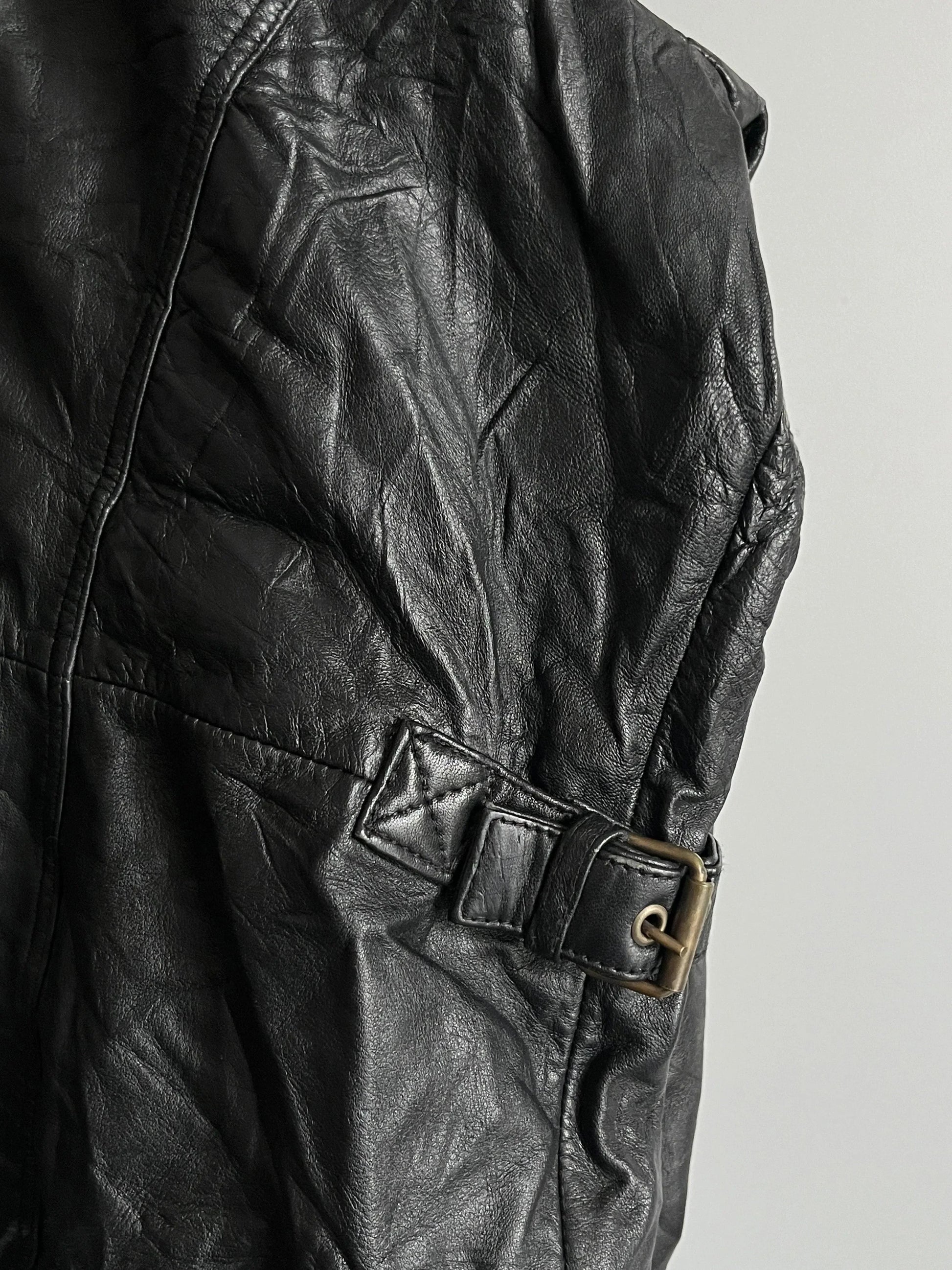Giacca in Vera Pelle Nera Elegante y2k - Shoplifts