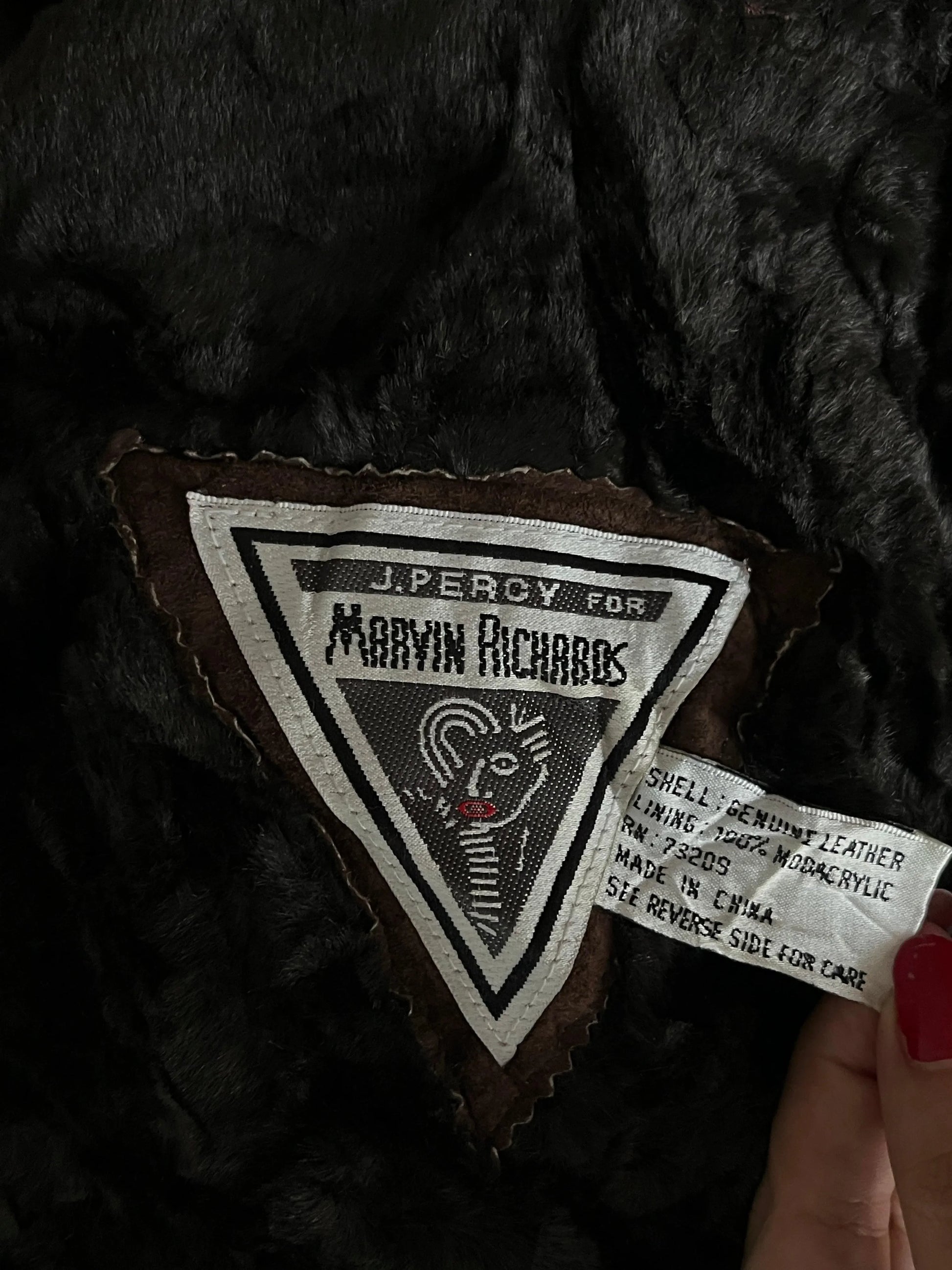 Cappotto afghano in pelliccia pesante in stile gotico vittoriano old money - Shoplifts